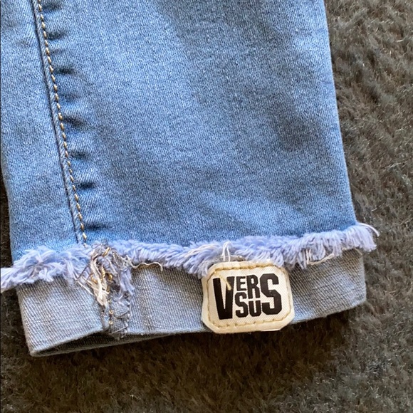 Medium wash jeans size medium - Picture 3 of 5